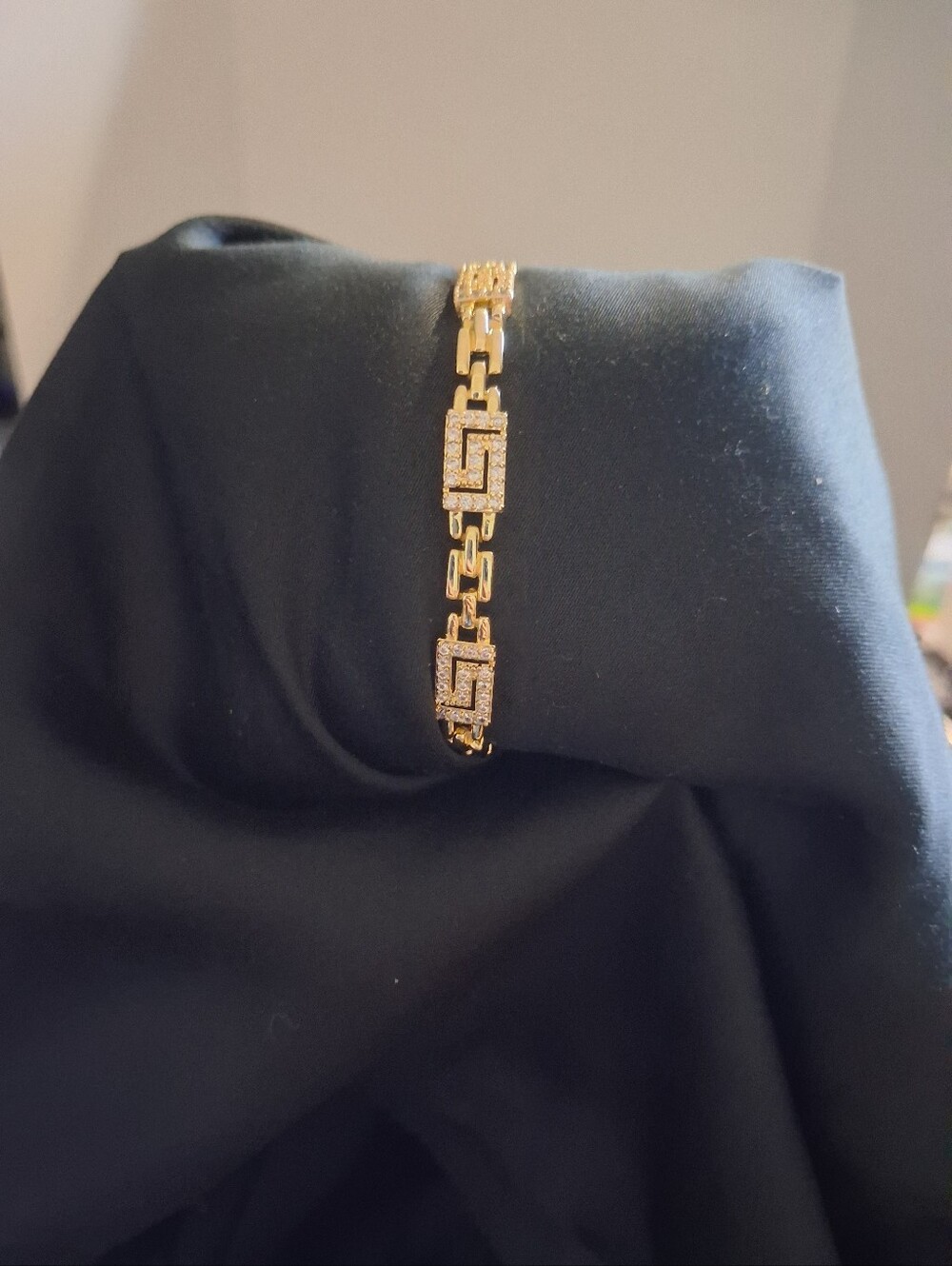 14K Gold Filled Greek Key Pave CZ Bracelet New - Picture 2 of 2